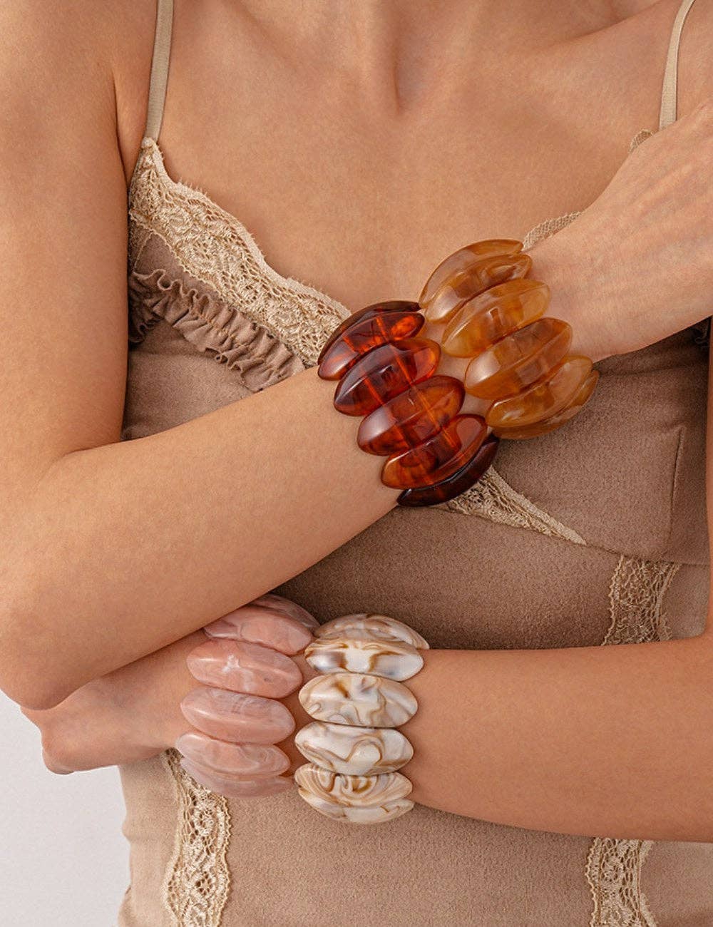 Retro Resin Bracelet Latte