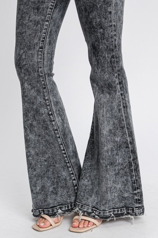 High Rise Flare Jeans Black Wash