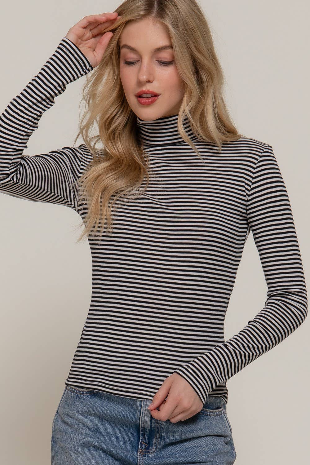 Classic Stripe Turtleneck Black