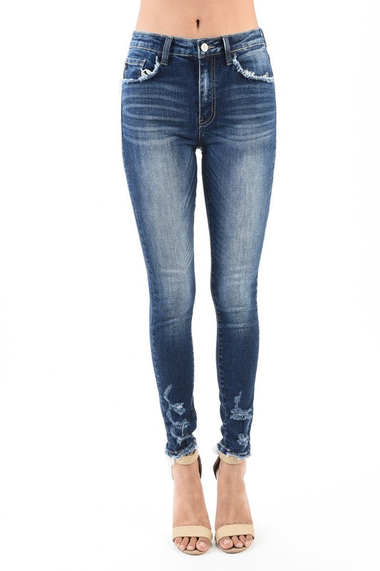 KanCan Chelsea Skinny Jeans